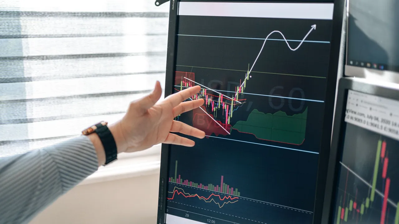 How to Cut Inventory Holding Costs by 30% with SAP B1