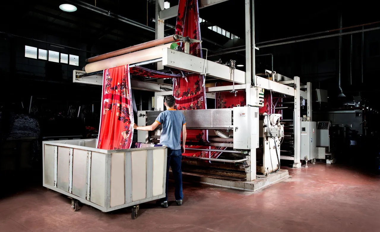 Auto Parts: Tracking BOMs and Quality Across Suppliers